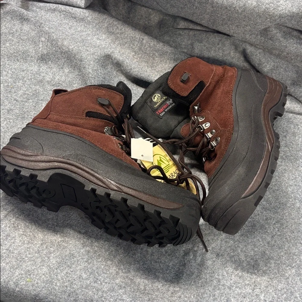 Tamarack thermolite leather lace up insulated  Black and Brown  Boots size 10